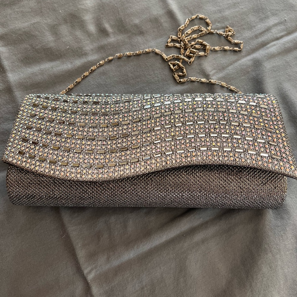 SILVER shoulder bag on chain or clutch